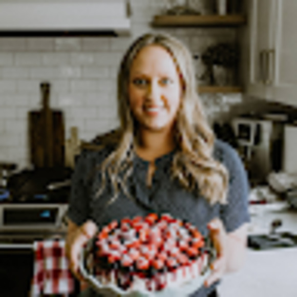 Meet your Posher, Ashley - Picture 1 of 1